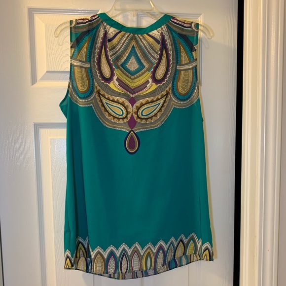 NWOT Nicole by Nicole Miller Peacock top - Picture 6 of 8